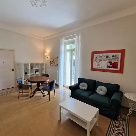 Tatil Evi Charme & Garden