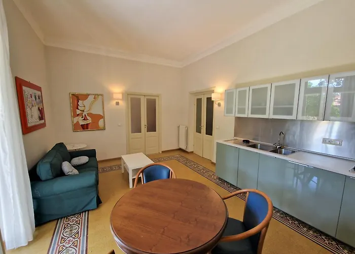 בית נופש Charme & Garden